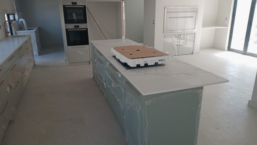 4 Bedroom Property for Sale in Sandown Western Cape